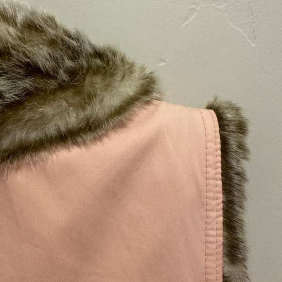Reversible Fur Winter Vest - Picture 6 of 7